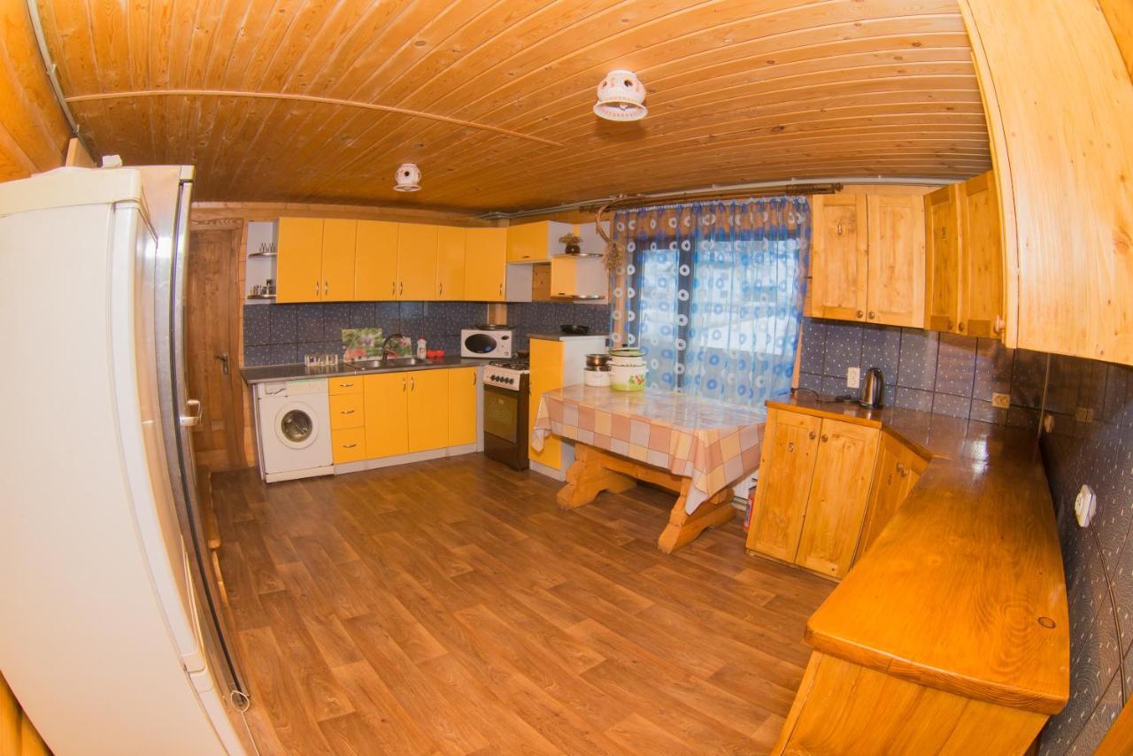 Садиба Вежа Verkhovyna Buitenkant foto